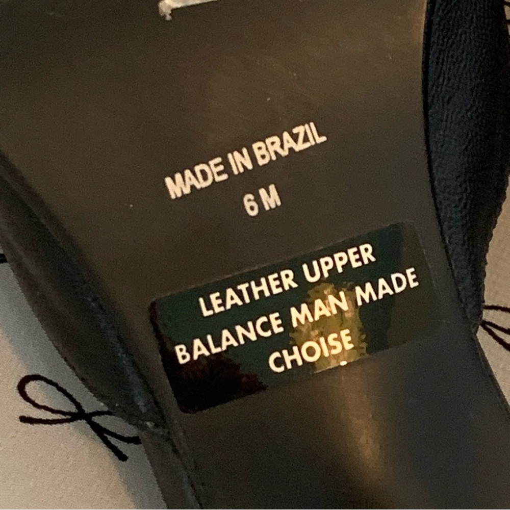Pazzo Black Leather Kitten Heel Mules - Picture 11 of 11